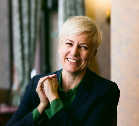 Cate Faehrmann